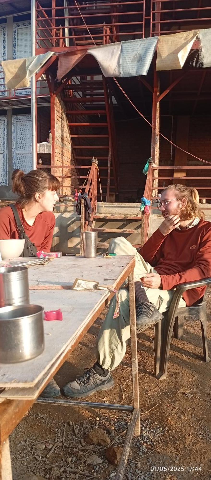 Everest Home Stay Apartment Lalitpur Экстерьер фото