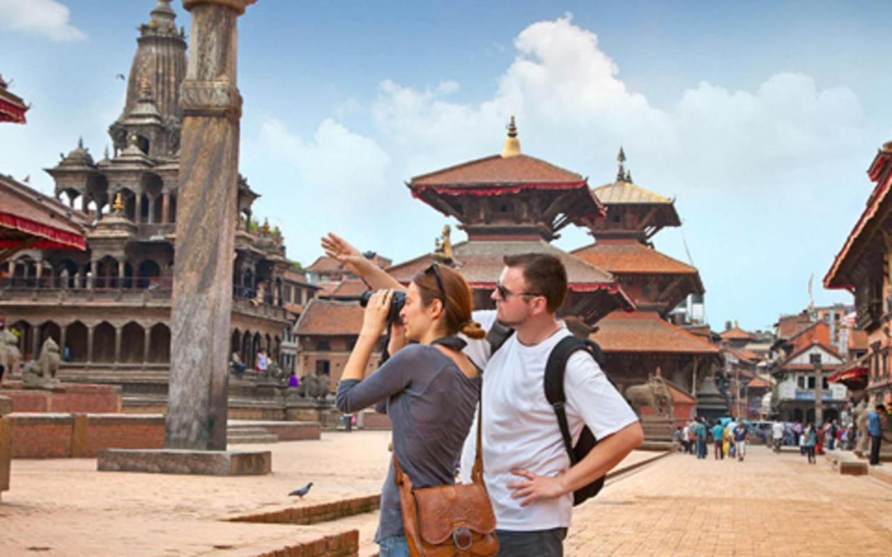 Everest Home Stay Apartment Lalitpur Экстерьер фото